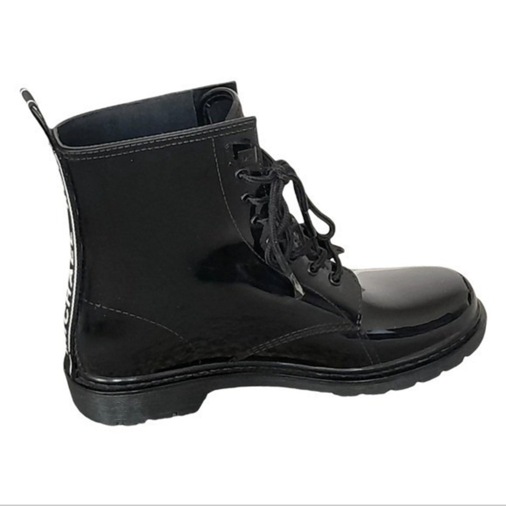 Michael Kors' Tavie‎ rain booties Black Lace Up Combat Boots Logo Pull Tab 7 New - Picture 7 of 16
